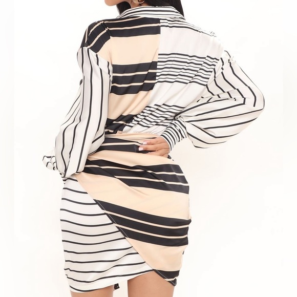 NWT Stripped Long Sleeve Shirt Dress - White - Small - Picture 3 of 4